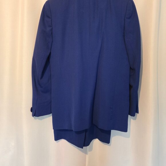 Vintage Jones New York Suit - Picture 7 of 13